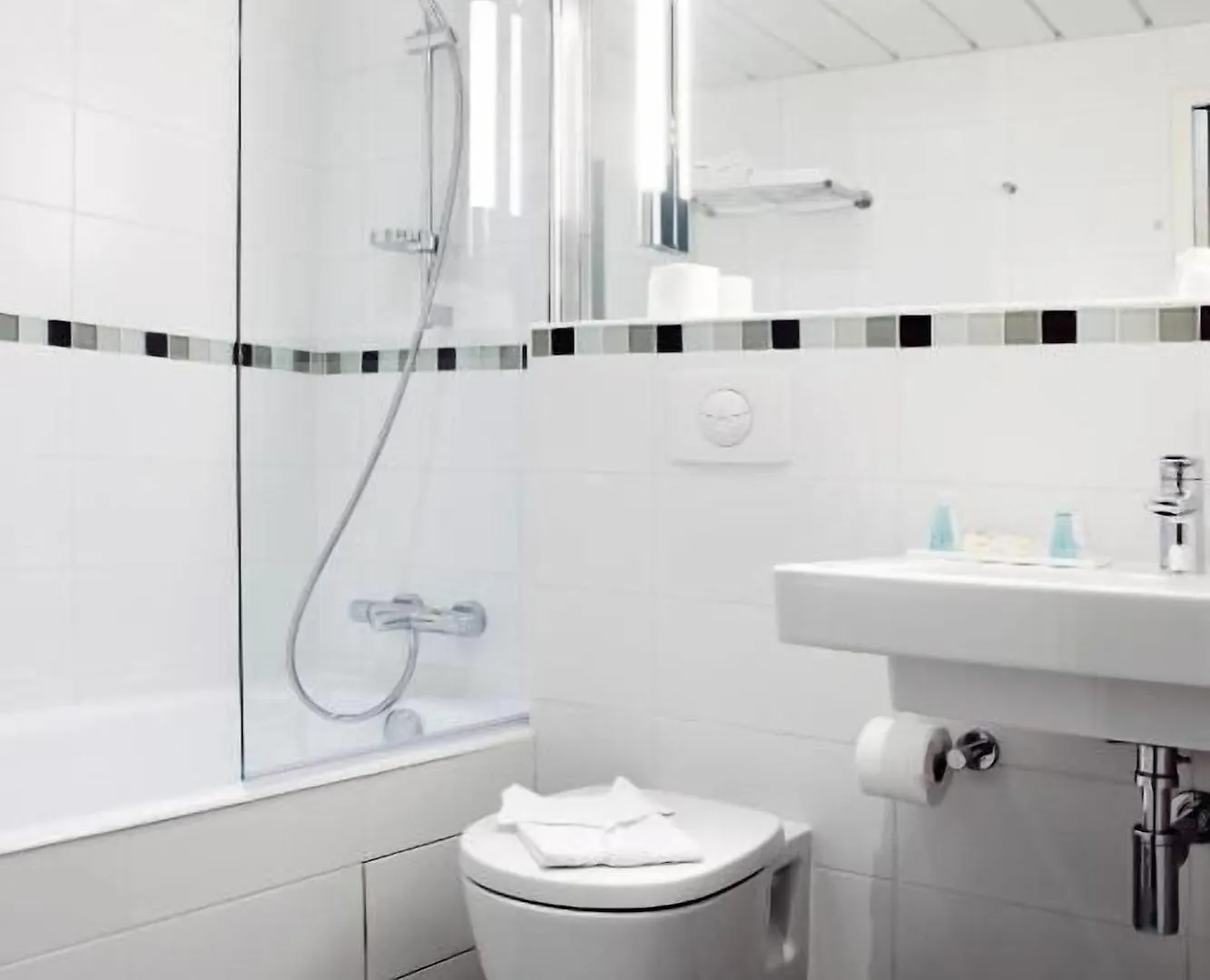 Le Relais Saint Charles Hotel Paris