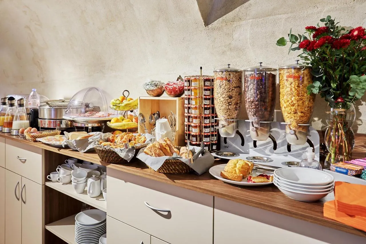 Le Relais Saint Charles