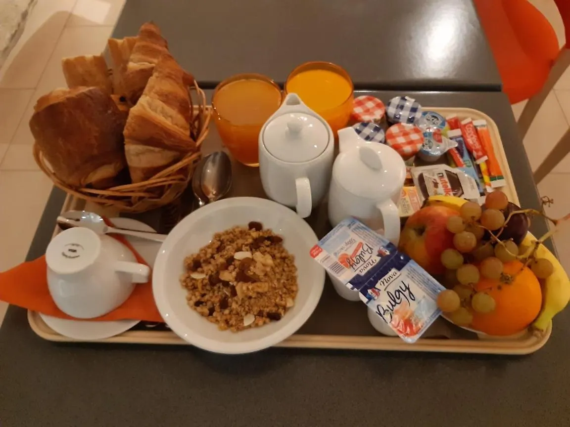 Hotel Le Relais Saint Charles 3*
